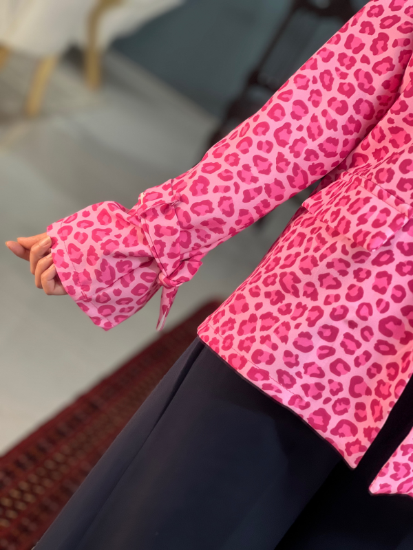 کت تک مزونی